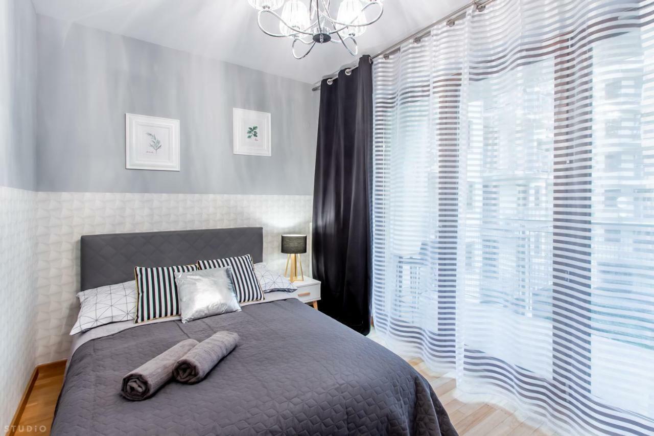 Clicktheflat Sienna Center Apart Rooms Varsovia Exterior foto