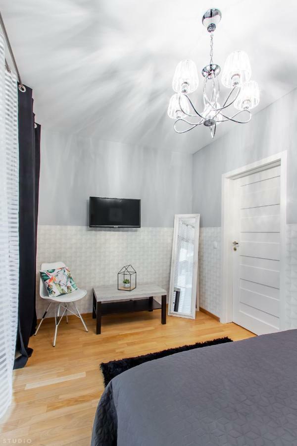 Clicktheflat Sienna Center Apart Rooms Varsovia Exterior foto